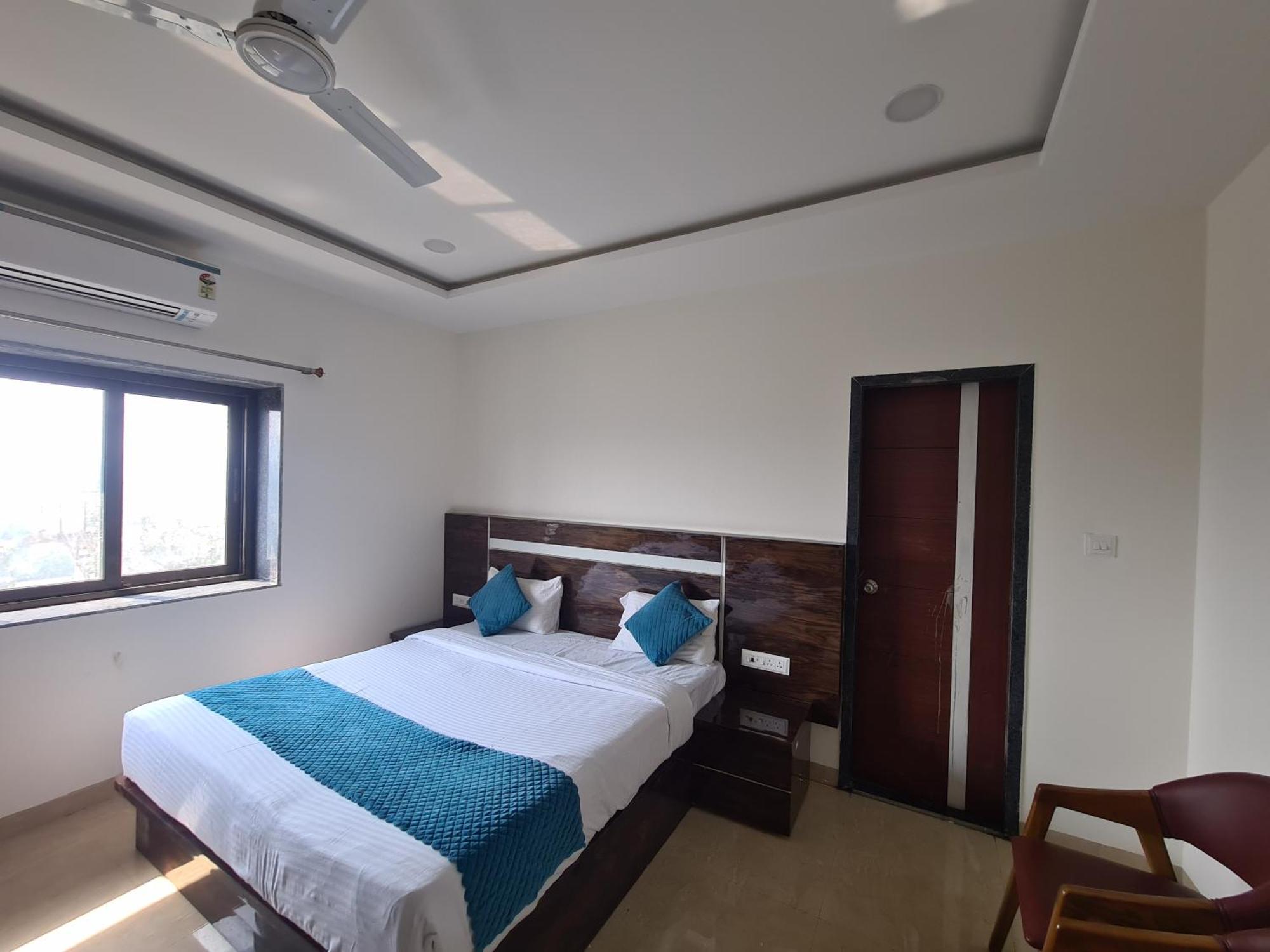 Hill View Hotel By Bil Lonavala Kültér fotó
