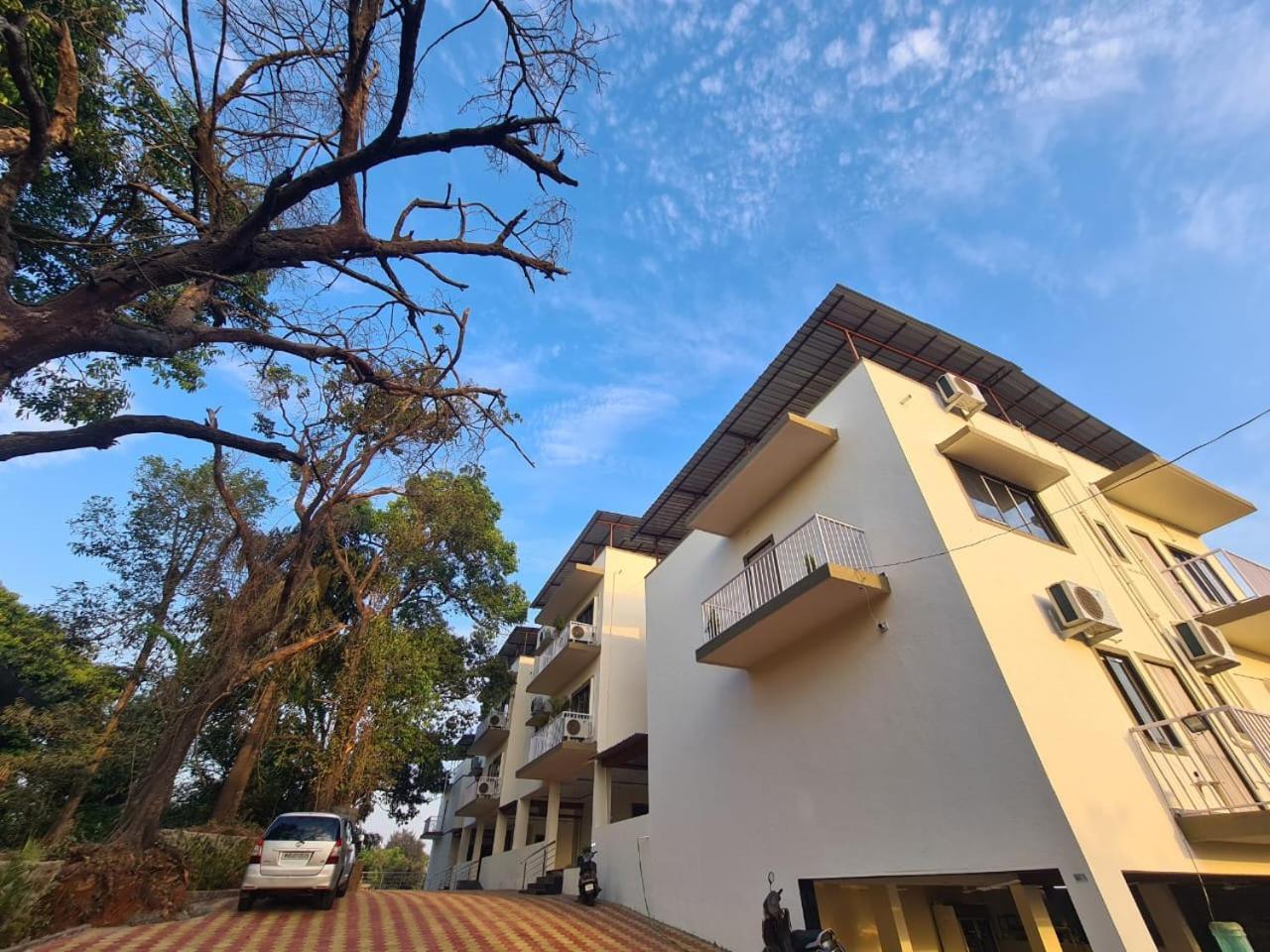 Hill View Hotel By Bil Lonavala Kültér fotó