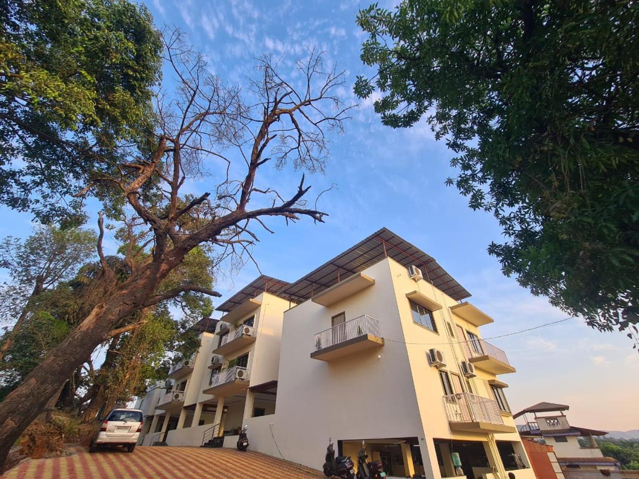 Hill View Hotel By Bil Lonavala Kültér fotó