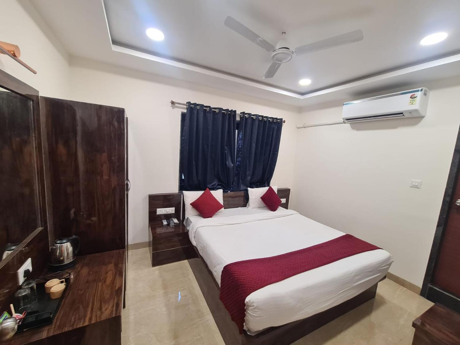 Hill View Hotel By Bil Lonavala Kültér fotó